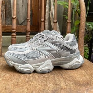 New Balance Light Gray Athletic Shoes